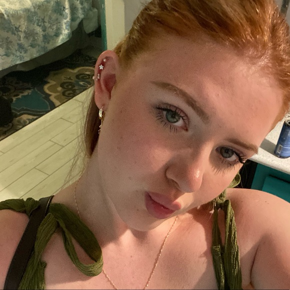 Meet your Posher, Teagan - Picture 1 of 1